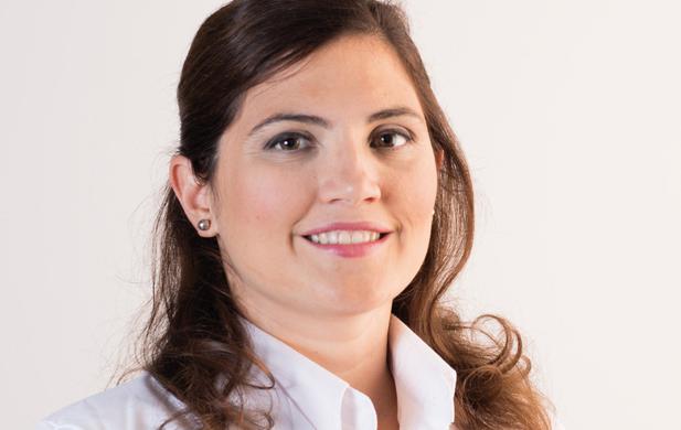 Dra. Benitez, Laura