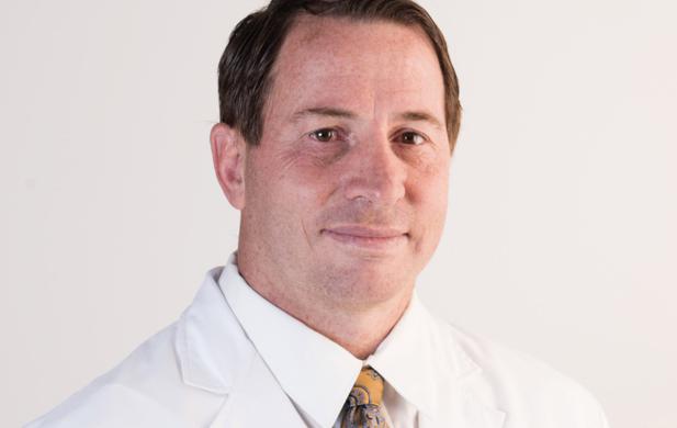 Dr. Bertona, Christian