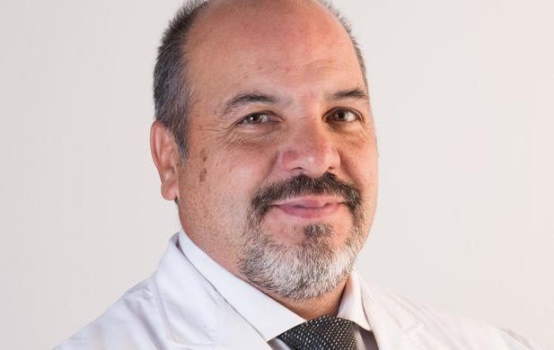 Dr. Calderón, Walther
