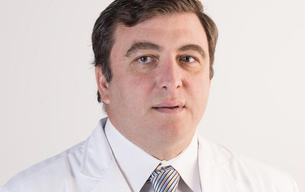 Dr. Royo, Pedro